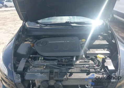 2015 Jeep Cherokee Latitude from USA, damaged, VIN 1C4PJMCSXFW528618